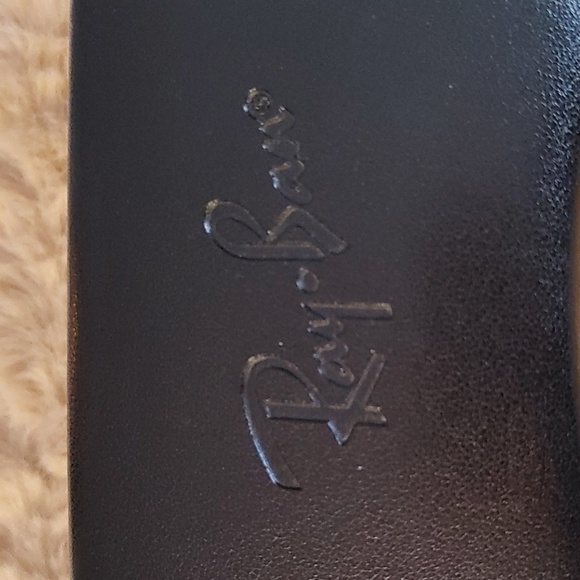 Ray-Ban Black Clamshell Glasses/Sunglasses Case - Picture 3 of 10